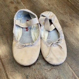 Capezio Teknik 200C Ballet Pink Full Soled Dance Shoes